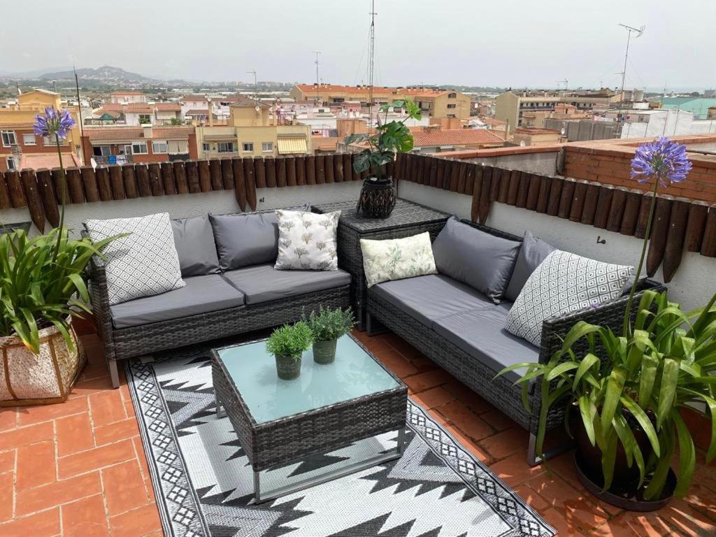 Apartamento Con Terraza Y Piscina En Malgrat De Mar Dış mekan fotoğraf