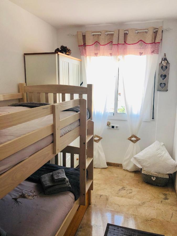Apartamento Con Terraza Y Piscina En Malgrat De Mar Dış mekan fotoğraf